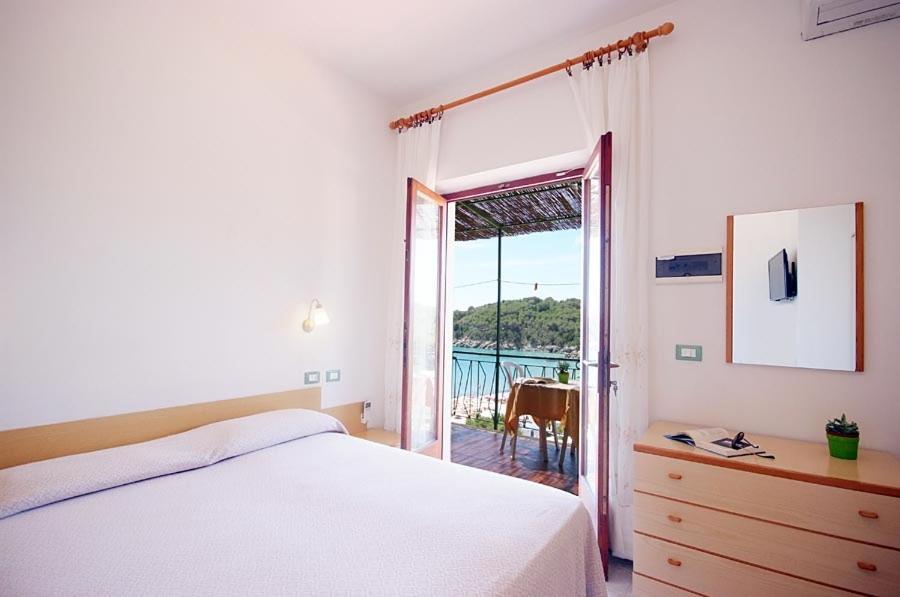 Hotel Alma Fetovaia Εξωτερικό φωτογραφία